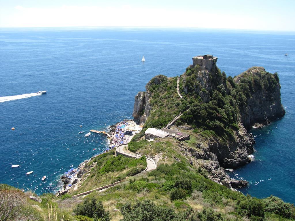 فيلا Amalfi 51 Con Vista Mare, Giardino E Terrazze كونكا دي ماريني الغرفة الصورة