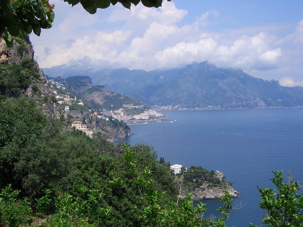 فيلا Amalfi 51 Con Vista Mare, Giardino E Terrazze كونكا دي ماريني المظهر الخارجي الصورة